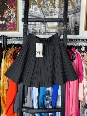 Zara Black Pleated Skort Mini High Waisted Flowy Skirt Womens XS New NWT